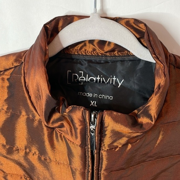 Relativity Brand ~ Lightweight and Warm Zip Up Shiny Vest - Picture 6 of 11